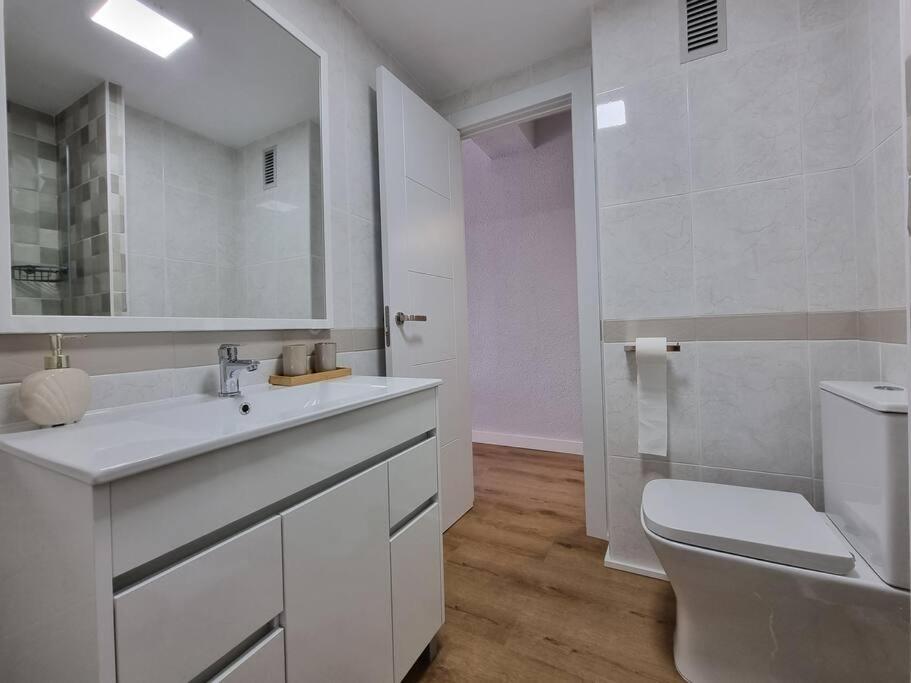 Aguadulce, Apto Santa Monica 2 Hab Con Terraza, Aire, Wifi, A 5 Min De La Playa Агуадульсе Екстер'єр фото