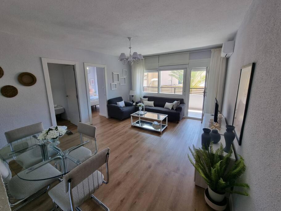 Aguadulce, Apto Santa Monica 2 Hab Con Terraza, Aire, Wifi, A 5 Min De La Playa Агуадульсе Екстер'єр фото